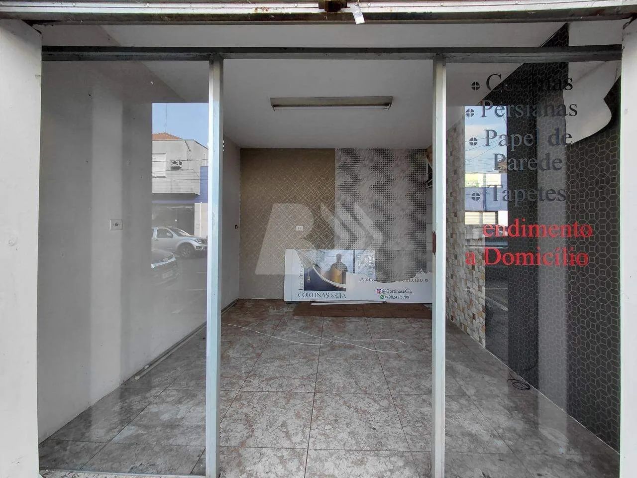 Salão comercial para alugar no bairro Vila Rezende em Piracicaba - Foto 2