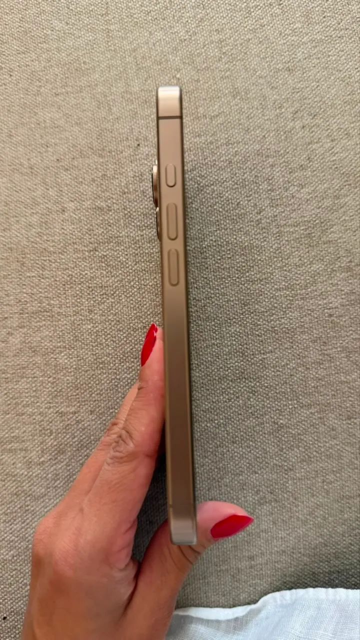 iPhone 16 pro 256gb dourado - Foto 4