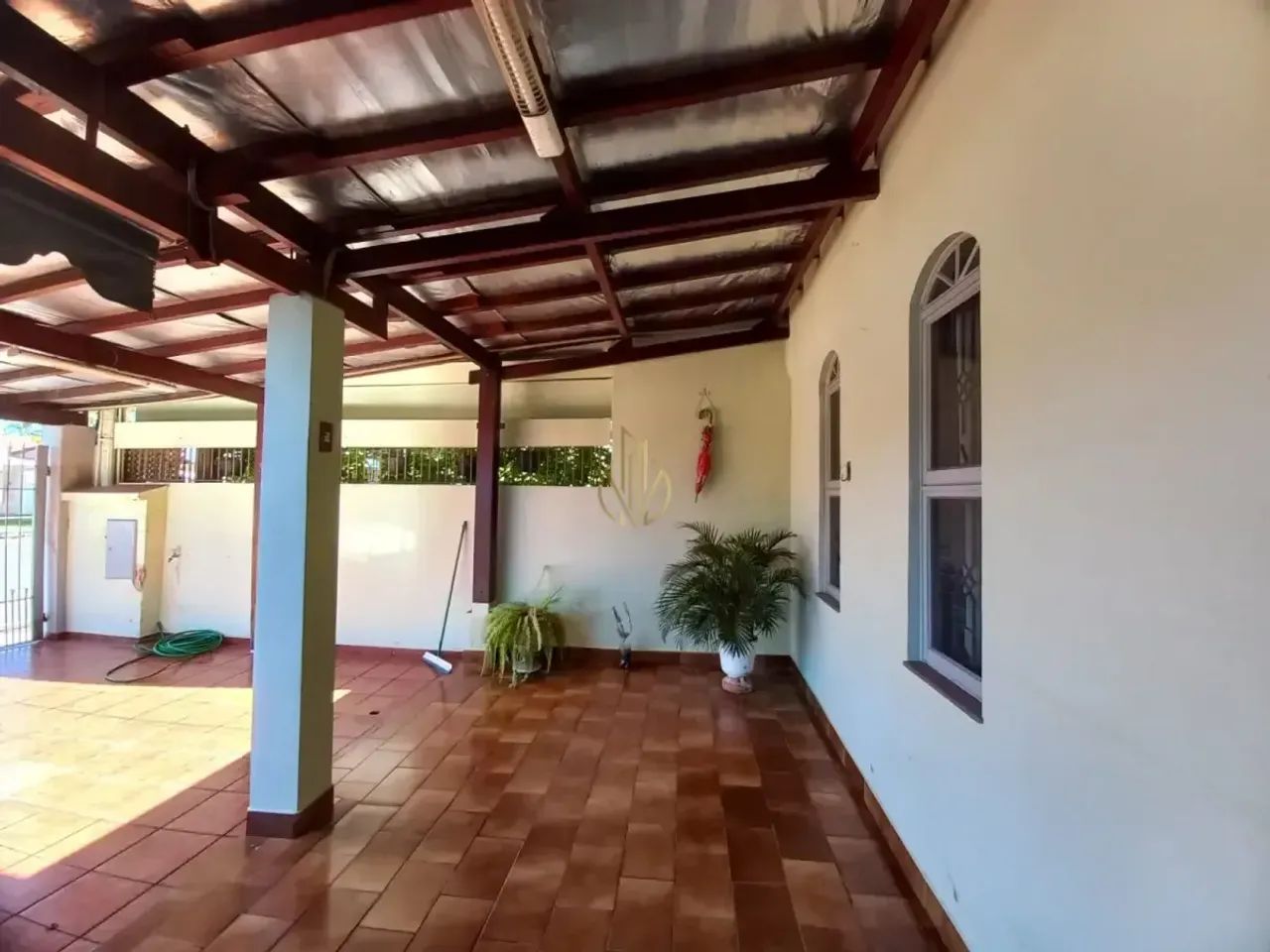 Casa a venda com 3 quartos, no Jardim Centenário, Mogi Guaçu