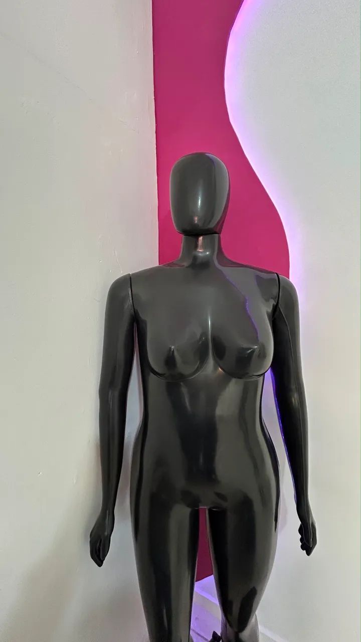 Manequim Plus Size - Foto 2