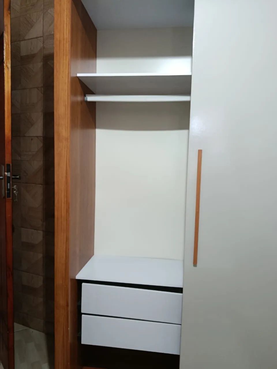 Vendo guarda-roupa  - Foto 2