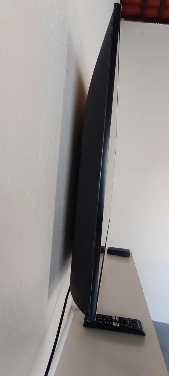 Vendo Tv Samsung 43 Polegadas FHD - Foto 2