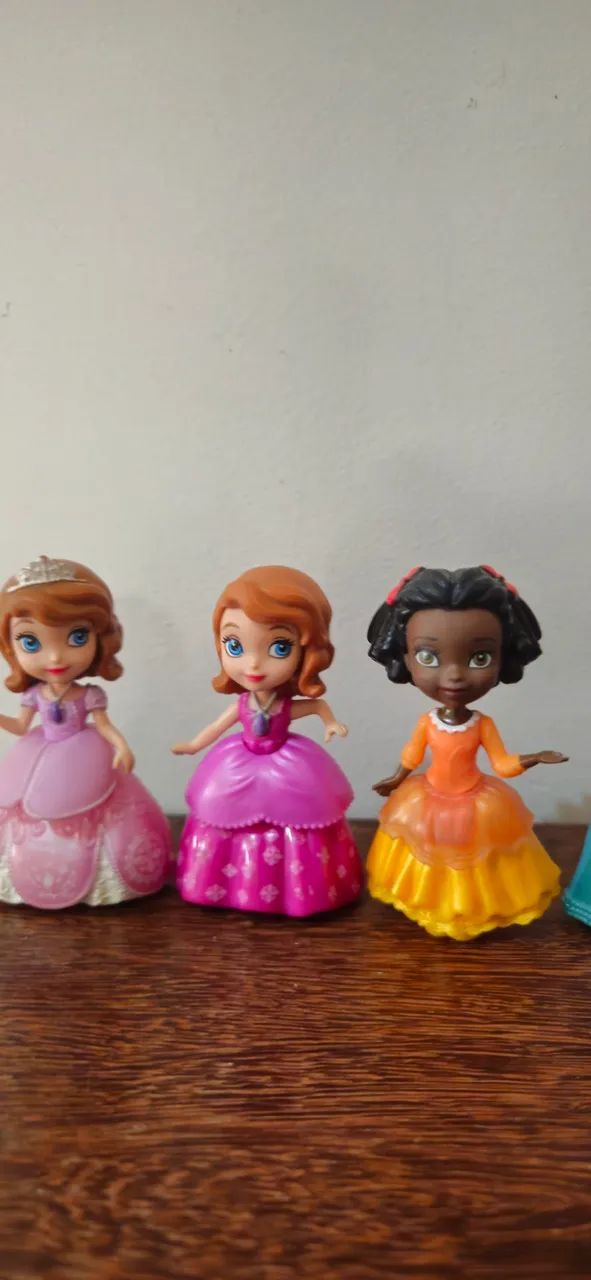 Lote 7 Mini Figuras Princesinha Sofia Disney Mattel - Foto 2