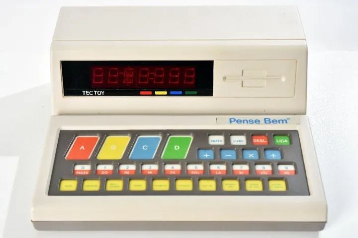 Brinquedo Eletrônico "Pense Bem" - Tec Toy - Foto 2