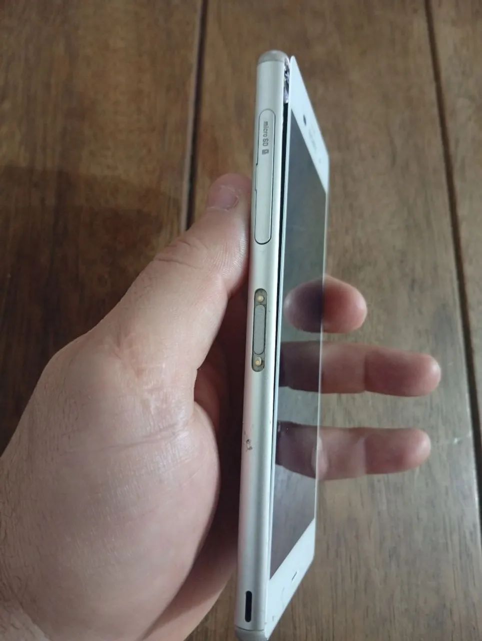 Celular Sony Xperia para retirada de peças  - Foto 3