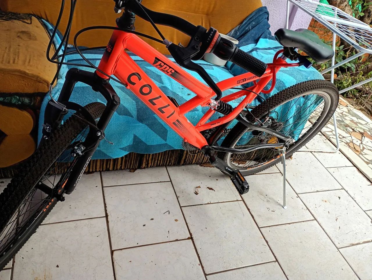 Bicicleta aro 24 Colli  - Foto 3