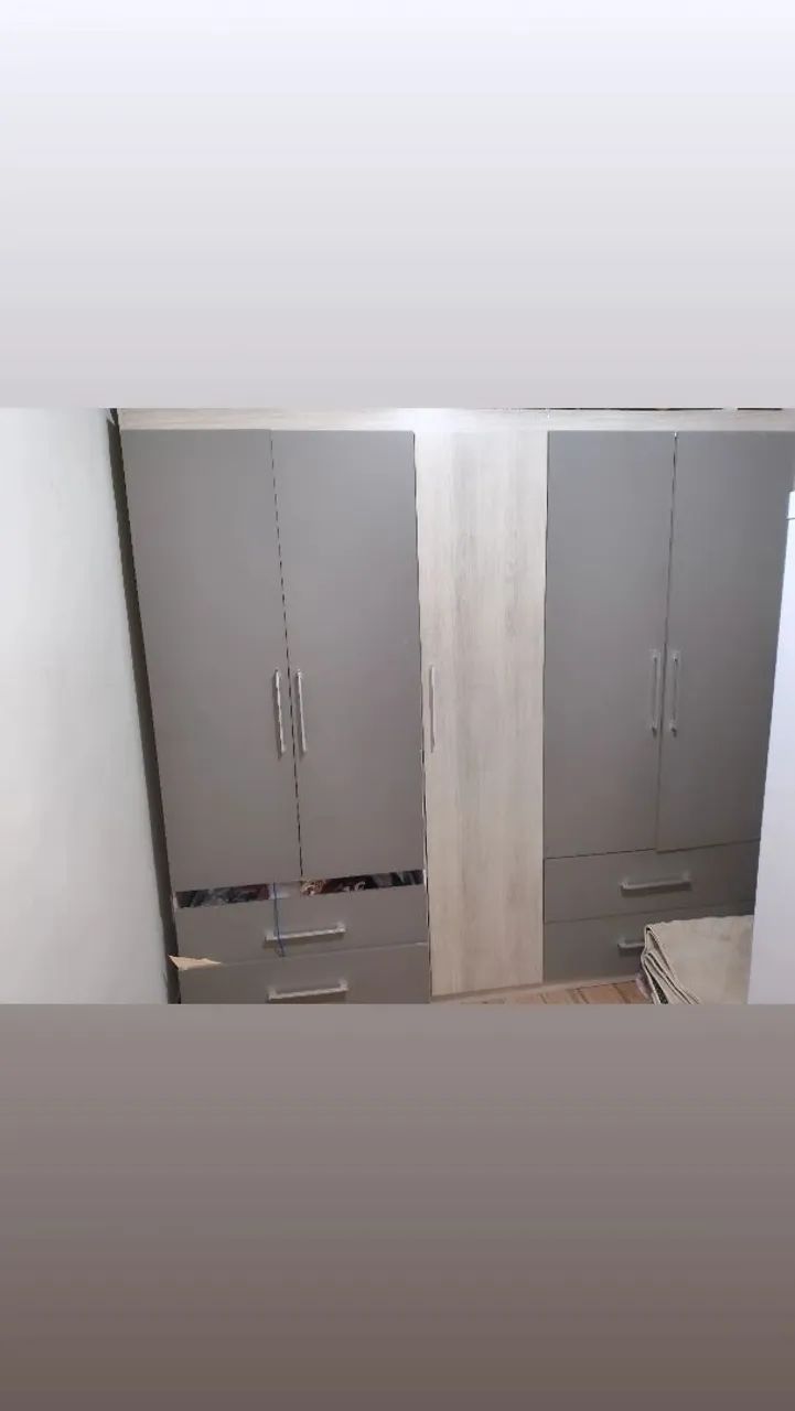 Guarda roupa de casal