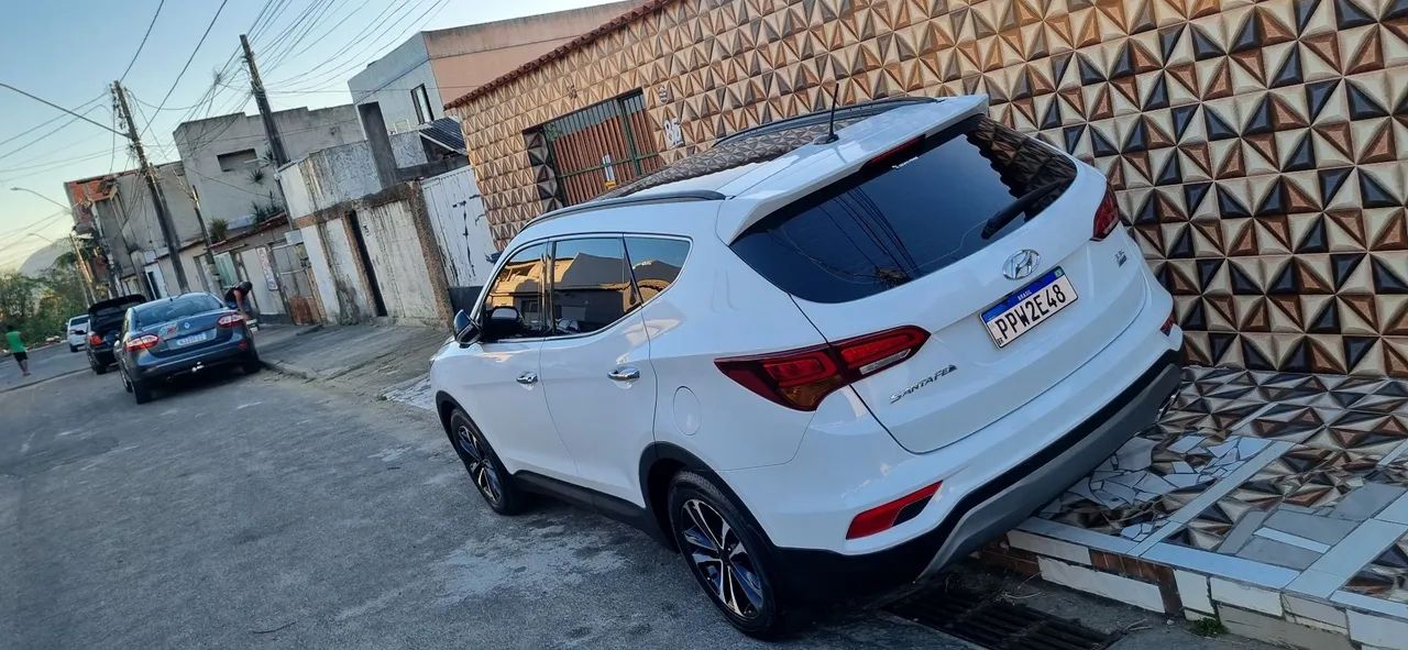 Hyundai Santa Fe GLS 3.3 V6 4X4 Tiptronic 2018 - Foto 2