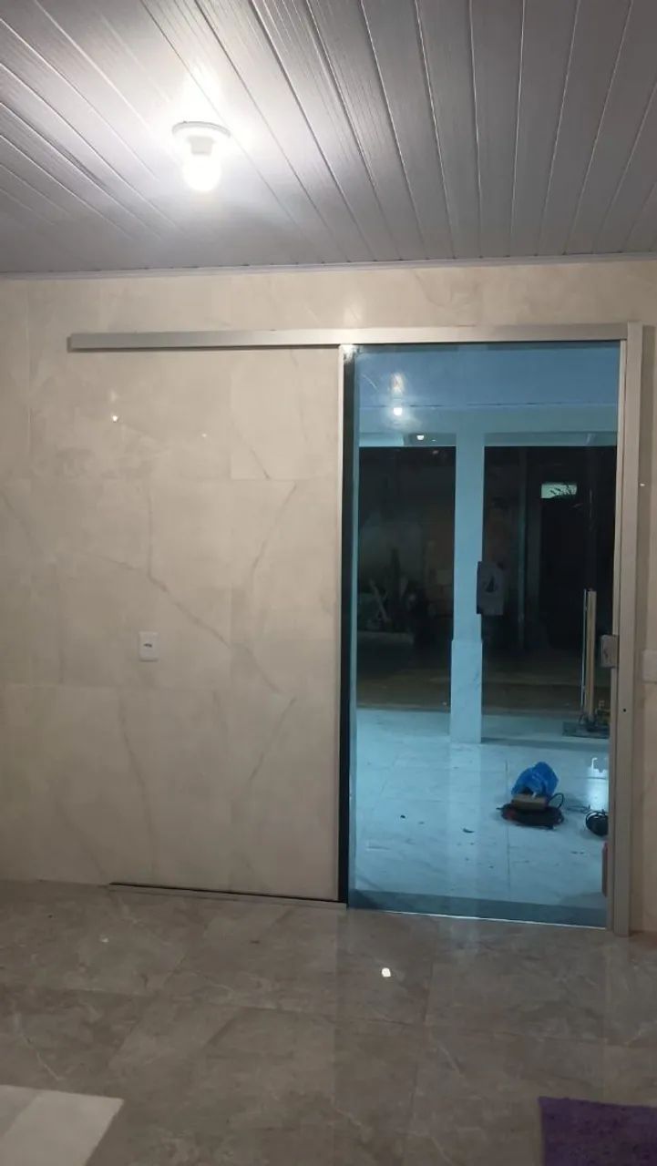 Manutenção e montagem de vidros Temperados  - Foto 2