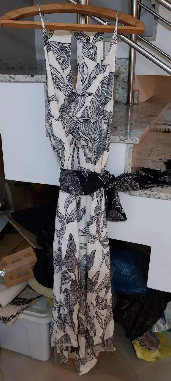 Vestido midi estampado em preto e branco - Foto 3