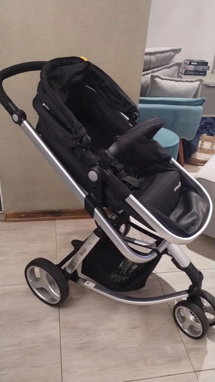 Vendo carrinho de bebê e cadeirinha de alimentação  - Foto 2