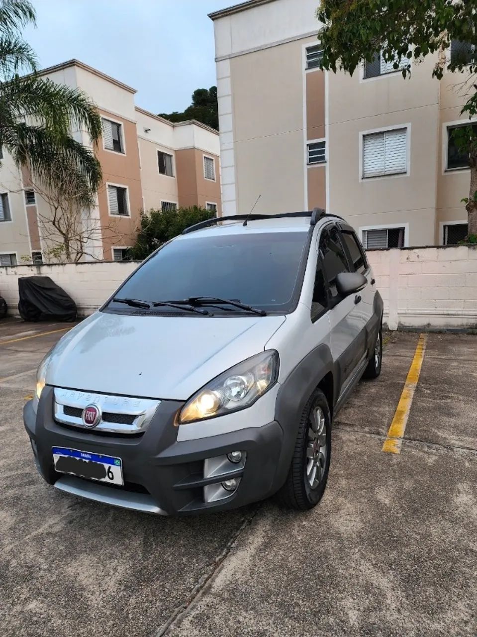 Fiat Idea Adv./ Adv.lock.dualogic 1.8 Flex 5P 2016