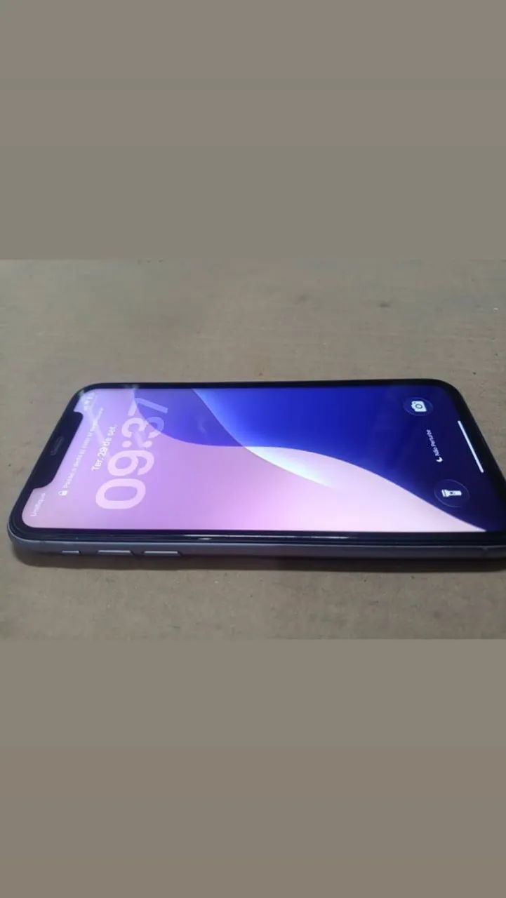 iPhone 11
