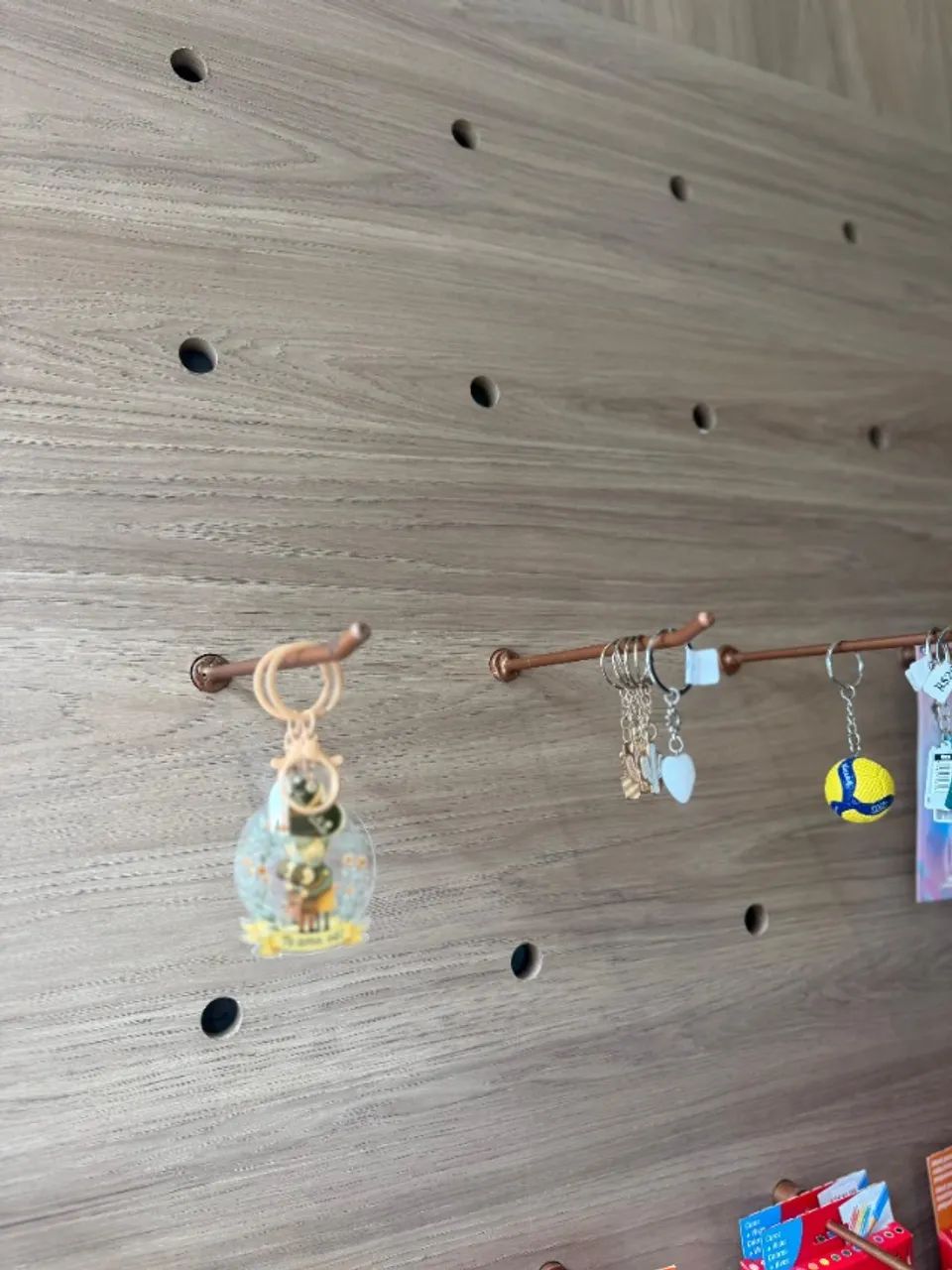 KIT Móvel MDF com painel pegboard, nichos e gavetões - Foto 4