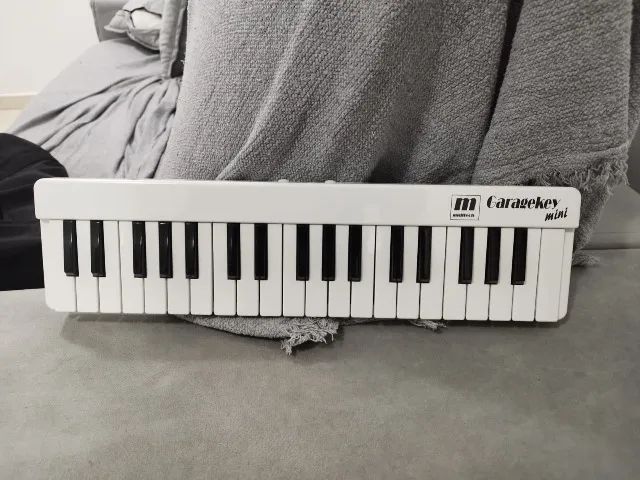 MIDITECH GARAGEKEY MINI37