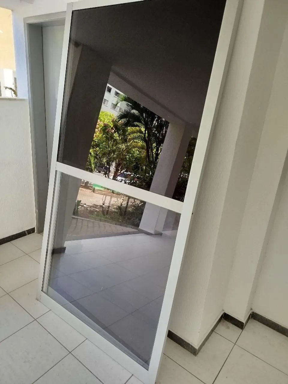 Vendo portas de varanda 2,18 altura  x 2,23 largura 