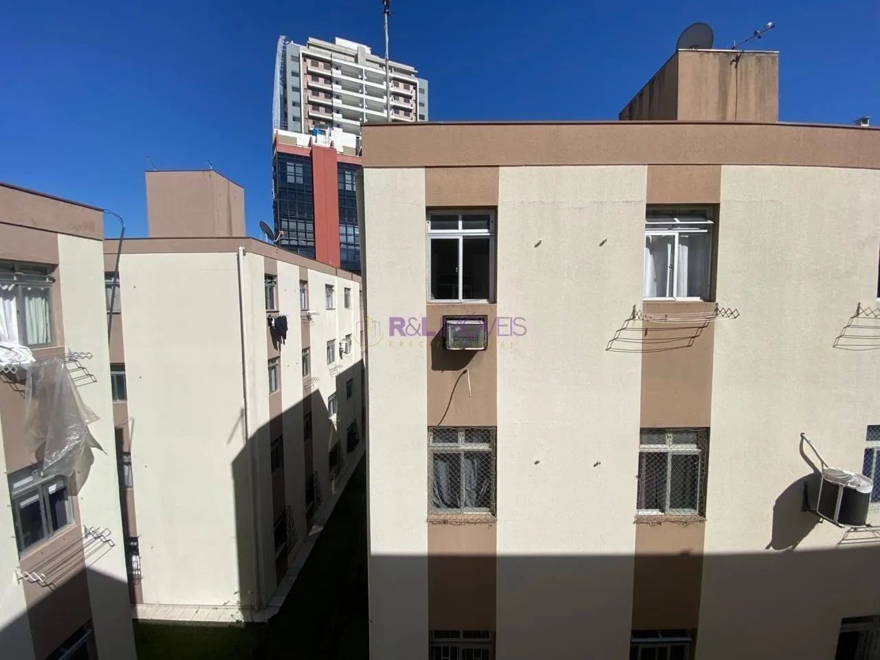 Apto reformado 2 quartos, pronto para morar - Campinas, SJ. - Foto 3