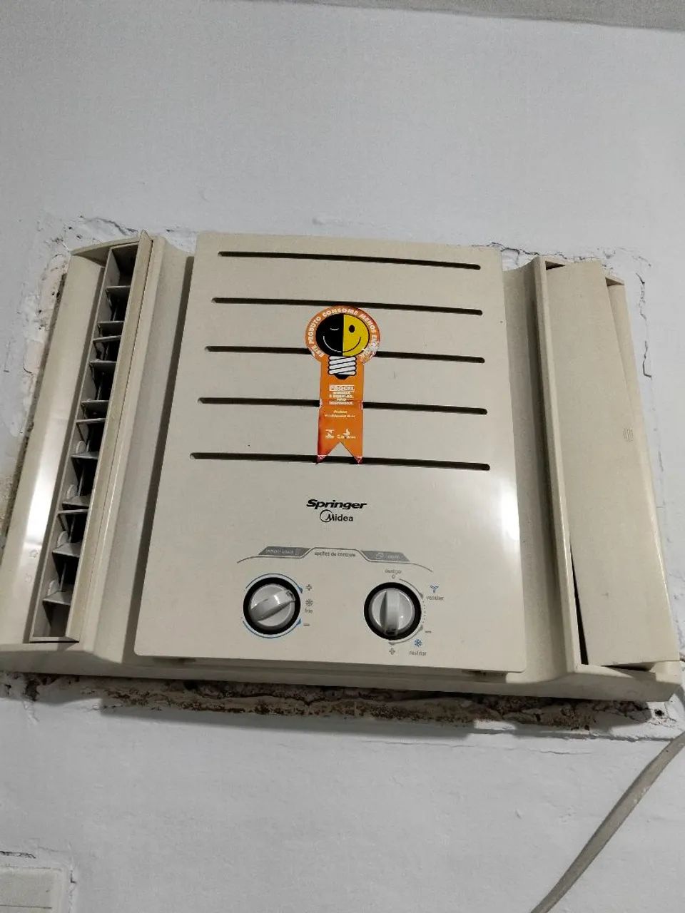 Ar condicionado 220V Springer Midea funcionando.