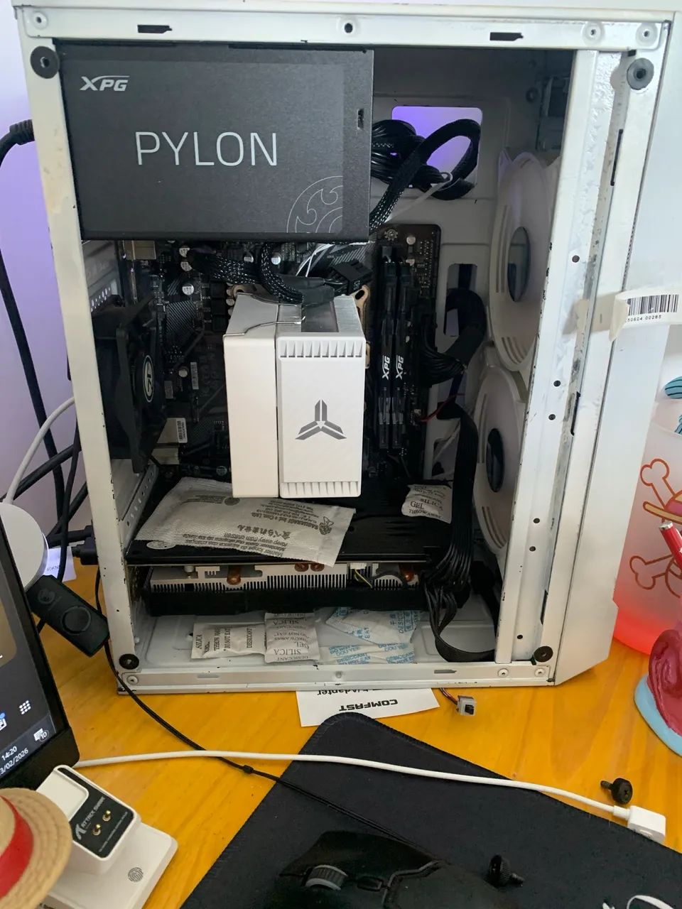 Pc ryzen 5600 + 2060 super