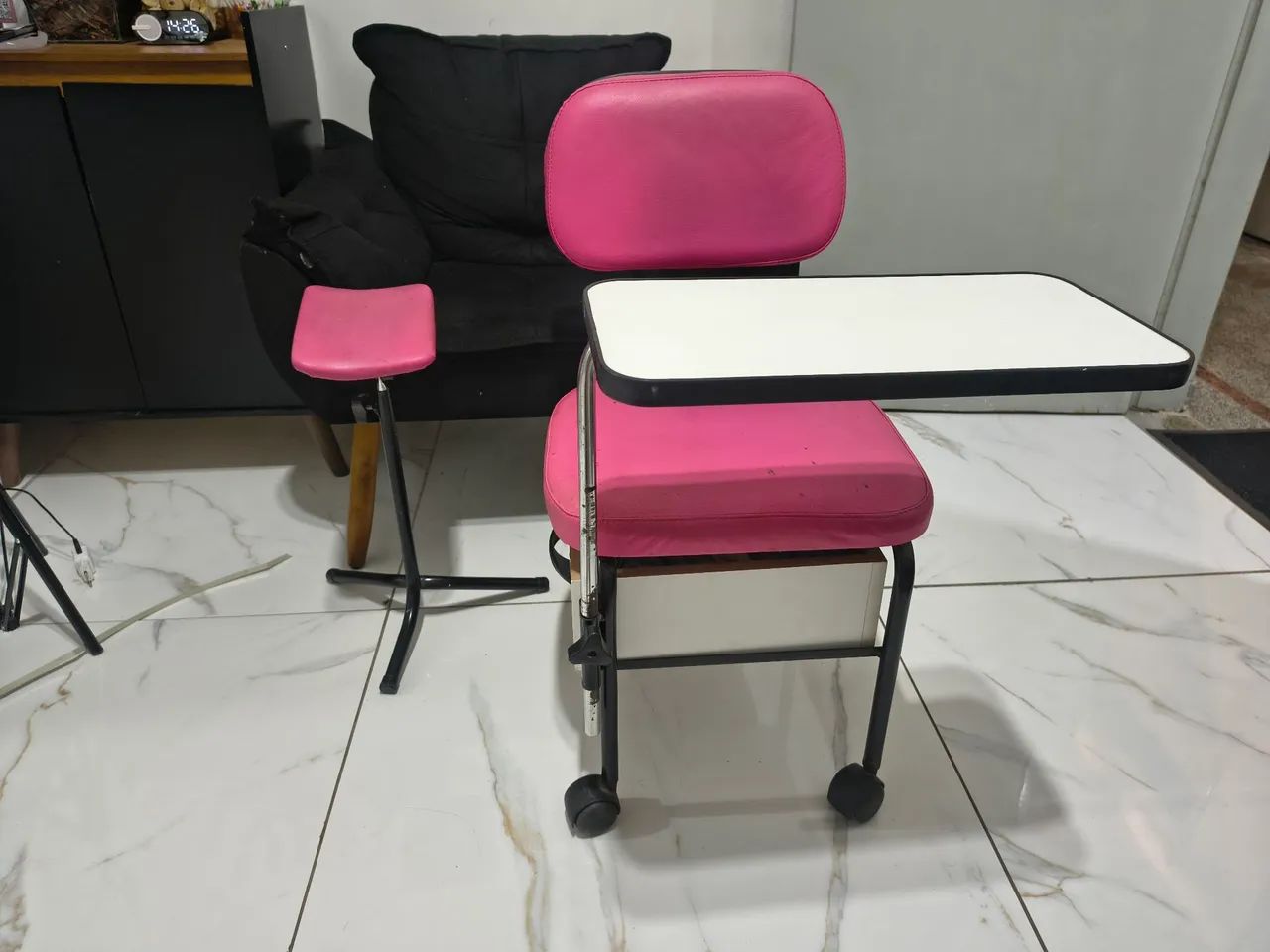 Cadeira para manicure e pedicure + apoio de perna  - Foto 3