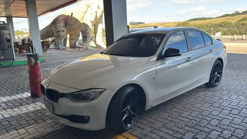 BMW 320I A 2.0 Turbo/activeflex 16V 184cv 4P 2015