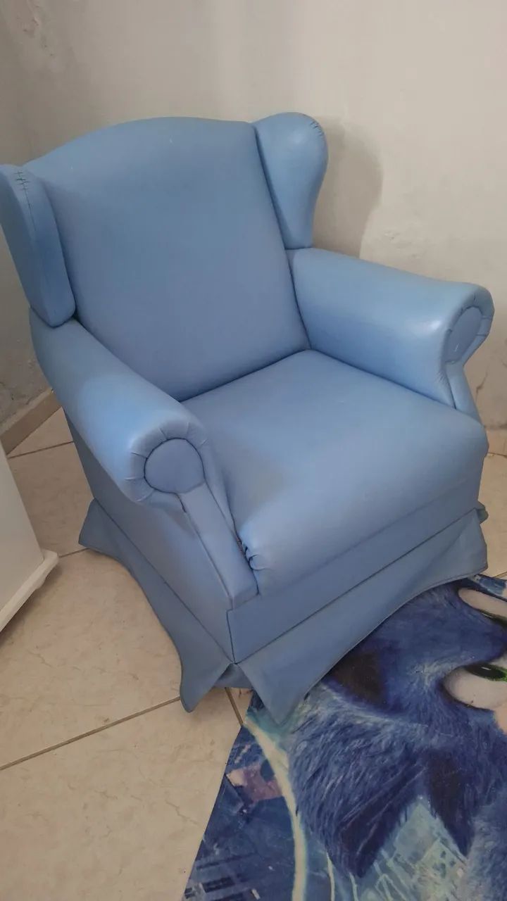 Poltrona de Amamentação Azul Bebê - Courino - Super Confortável - Foto 2