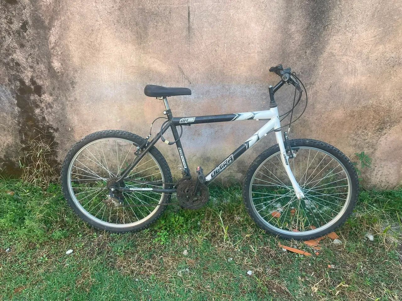 Bicicleta 18 marchas impecável  - Foto 4