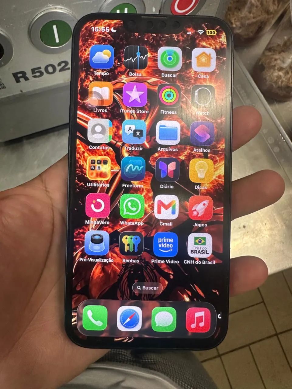 iPhone 13