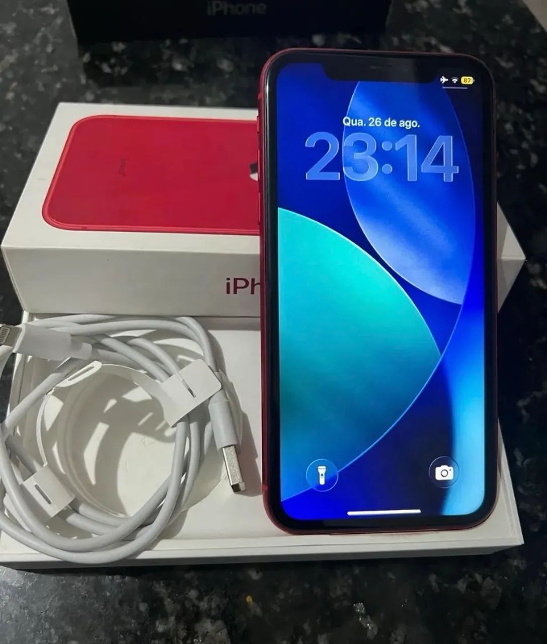 iPhone 11 64GB red - Foto 2