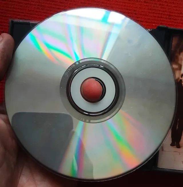 CD Rock Duplo The Beatles Live At The BBC (Bom estado) - Foto 3