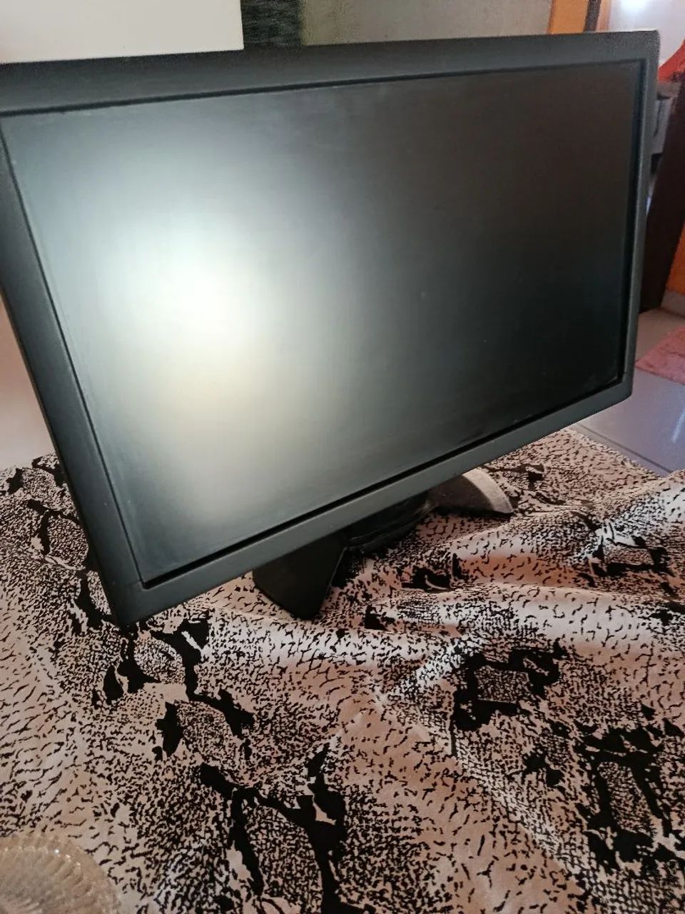 Monitor Lenovo 18.5 polegadas