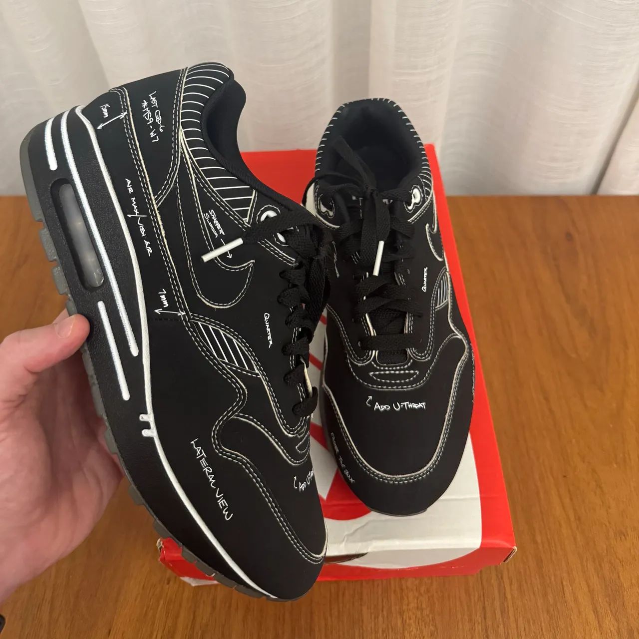 Air Max 1 Sketch To Shelf Black