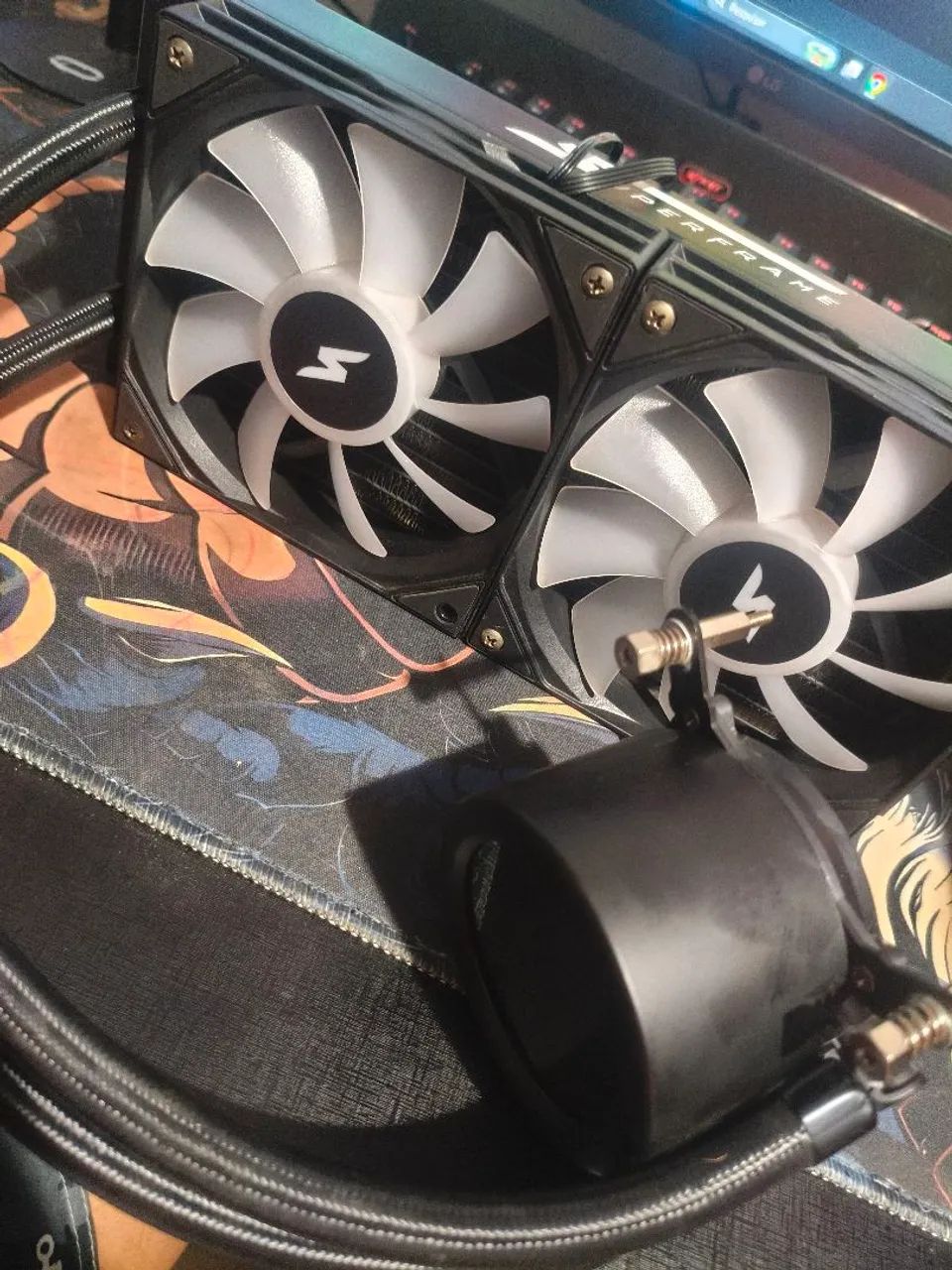 Vende-se Water cooler superframe Isengard 240mm com display customizável. - Foto 3