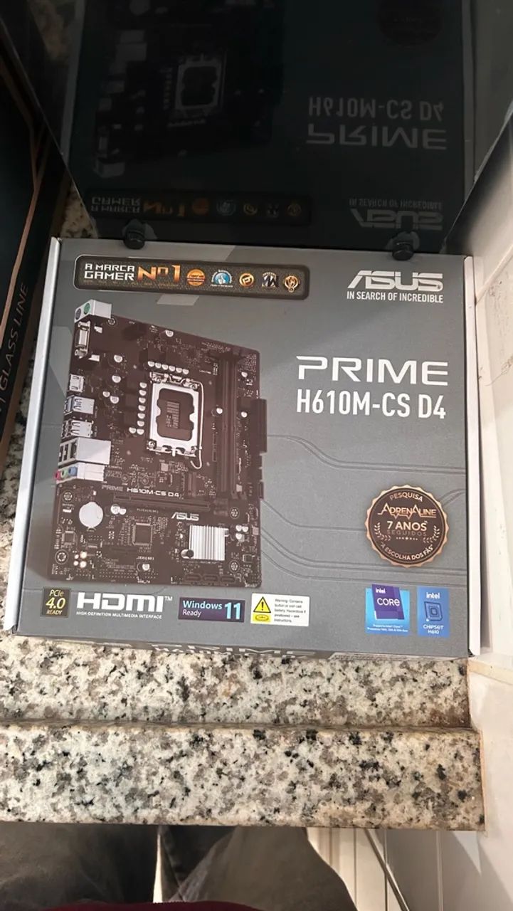 Placa-mãe asus H610M-CS D4