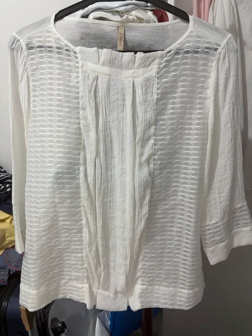 Blusas , marca amarelô original  - Foto 2