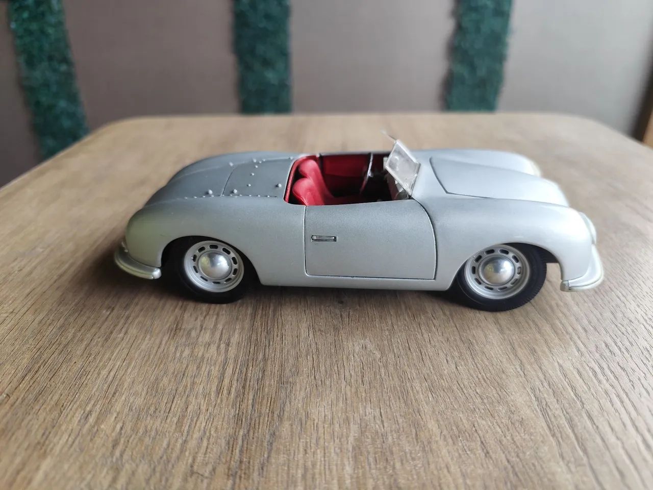 Porsche rodster 1948 .  1/18 - Foto 3