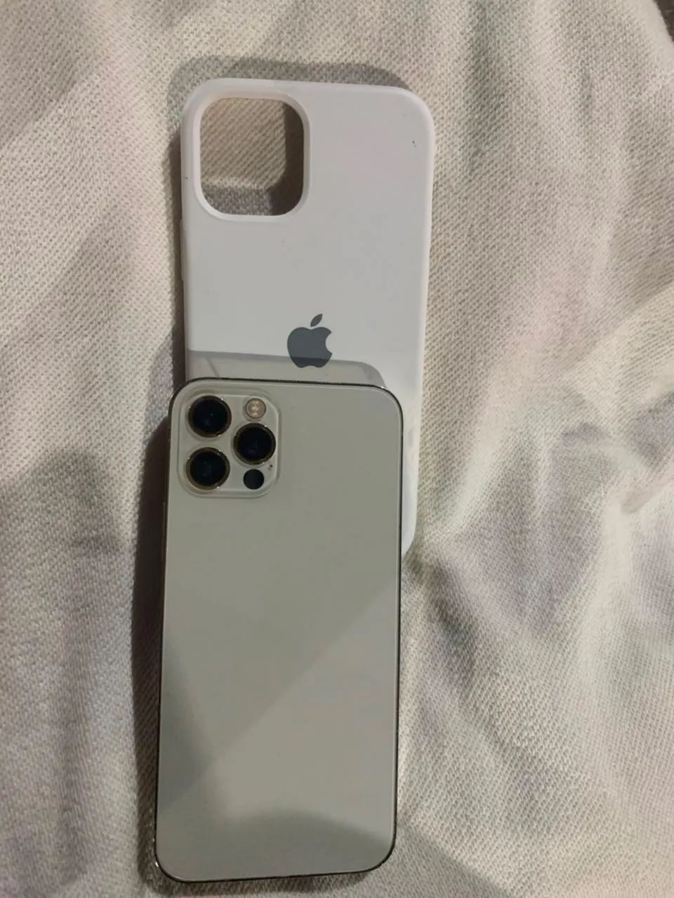 IPhone 12 pro gold  - Foto 3