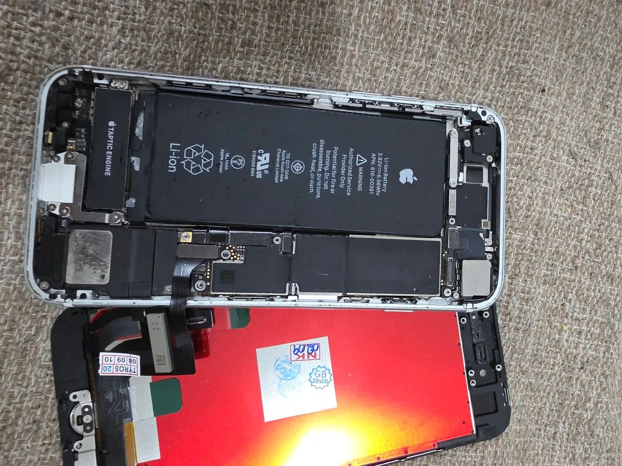 Peças para iPhone 8, se 2 e 3 - Foto 3