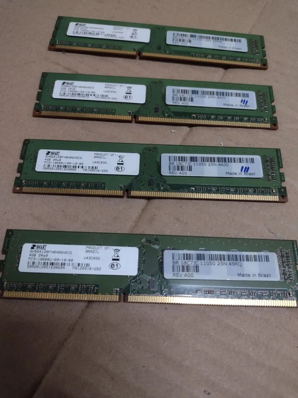 Memória 4gb DDR3