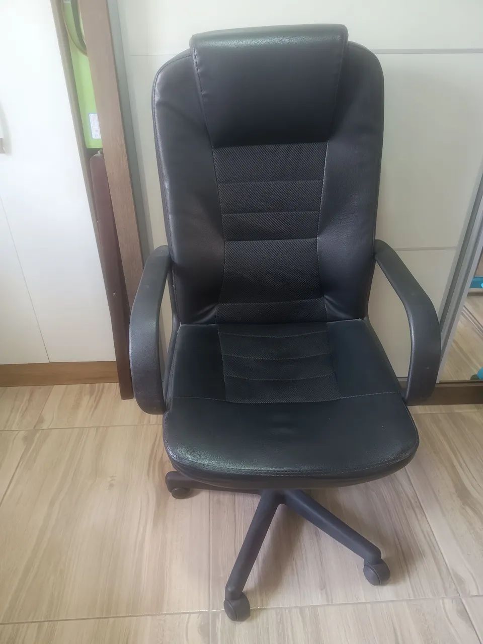Cadeira de escritório presidente  - Foto 4