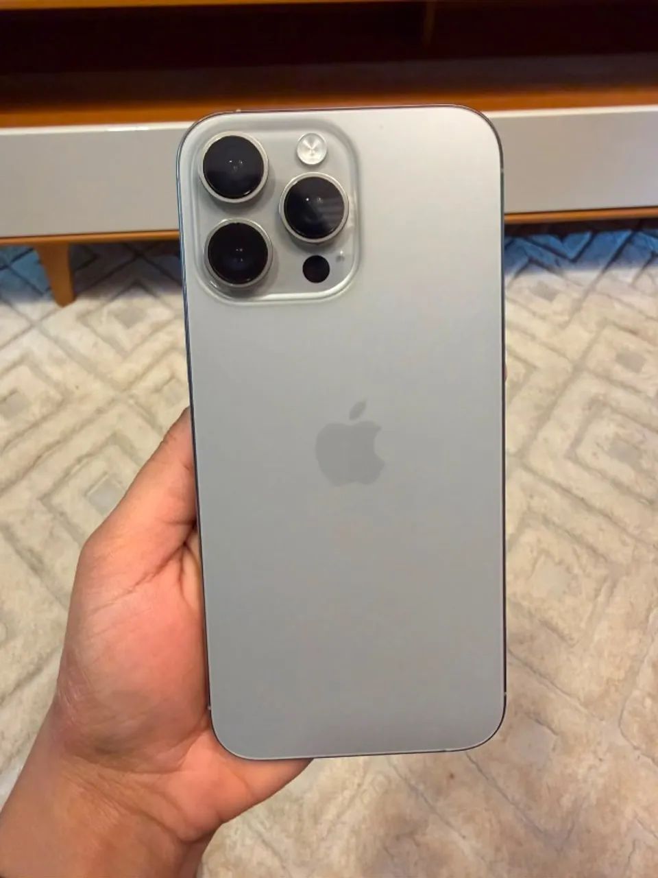 iPhone 16 pro max 256 gb