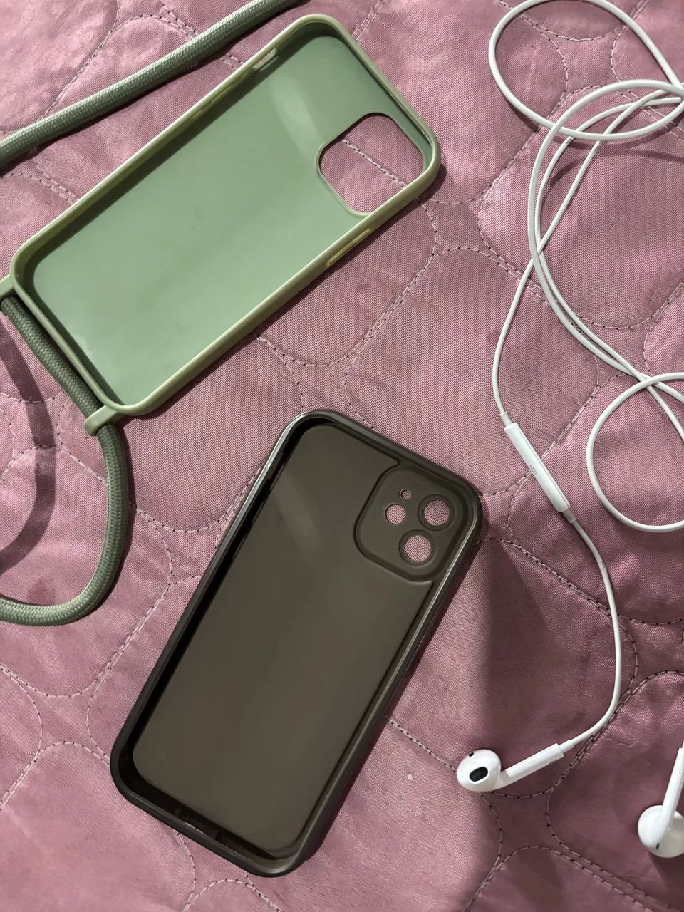 Kit iPhone 12 / 12 Pro: Fone Original Apple + 2 Capinhas - Foto 2