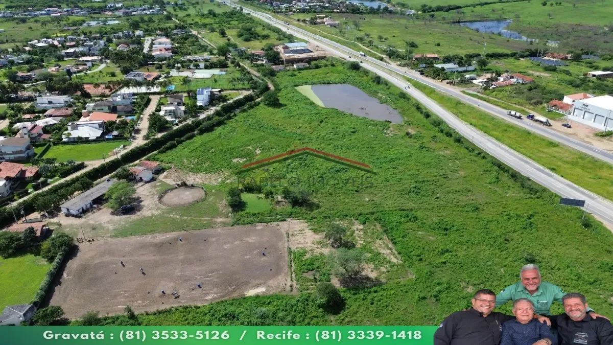EXCELENTE HARAS COM 4.28HA AS MARGENS DA BR 232 EM GRAVATÁ