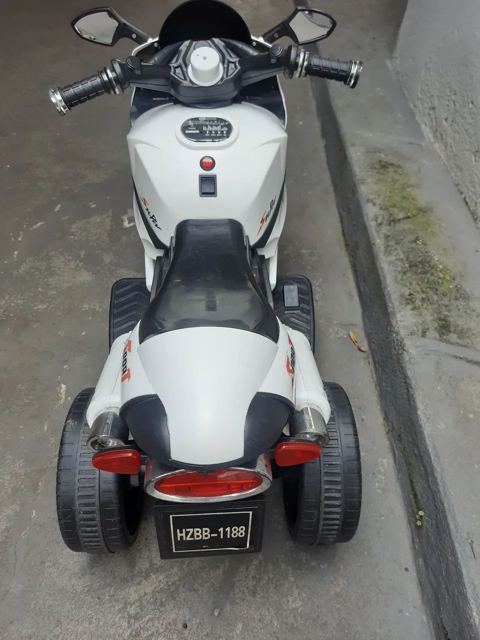 Moto infantil elétrica - Foto 3