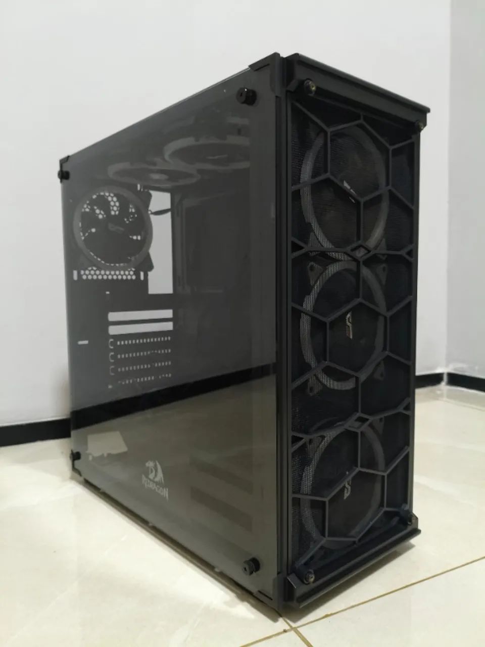 Gabinete Redragon Wheeljack Mid Tower