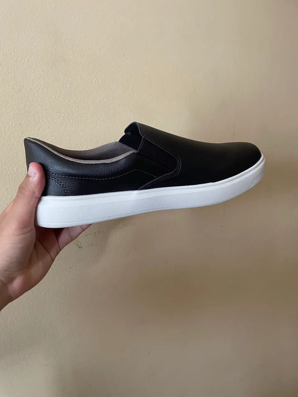 Sapato Novo Social/Casual em couro Tamanho 41 - Foto 2