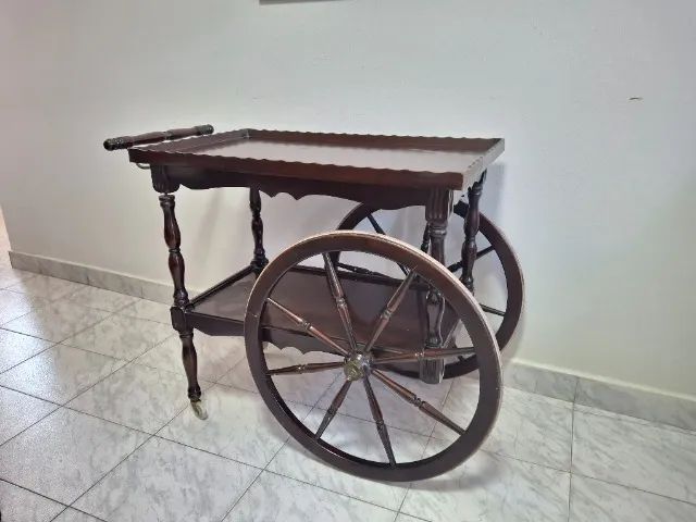 Conjunto de sala de estar em madeira maciça - Foto 4
