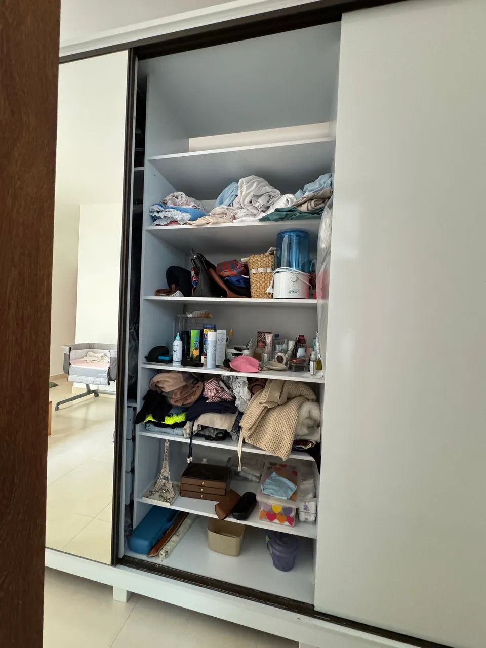 Guarda roupa 3 portas 2,70m largura - Foto 2