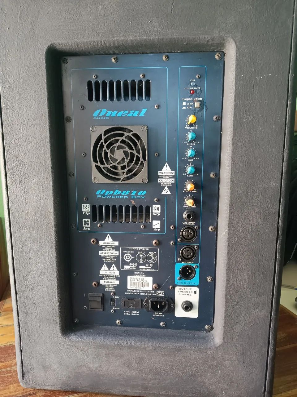Caixa amplificada 