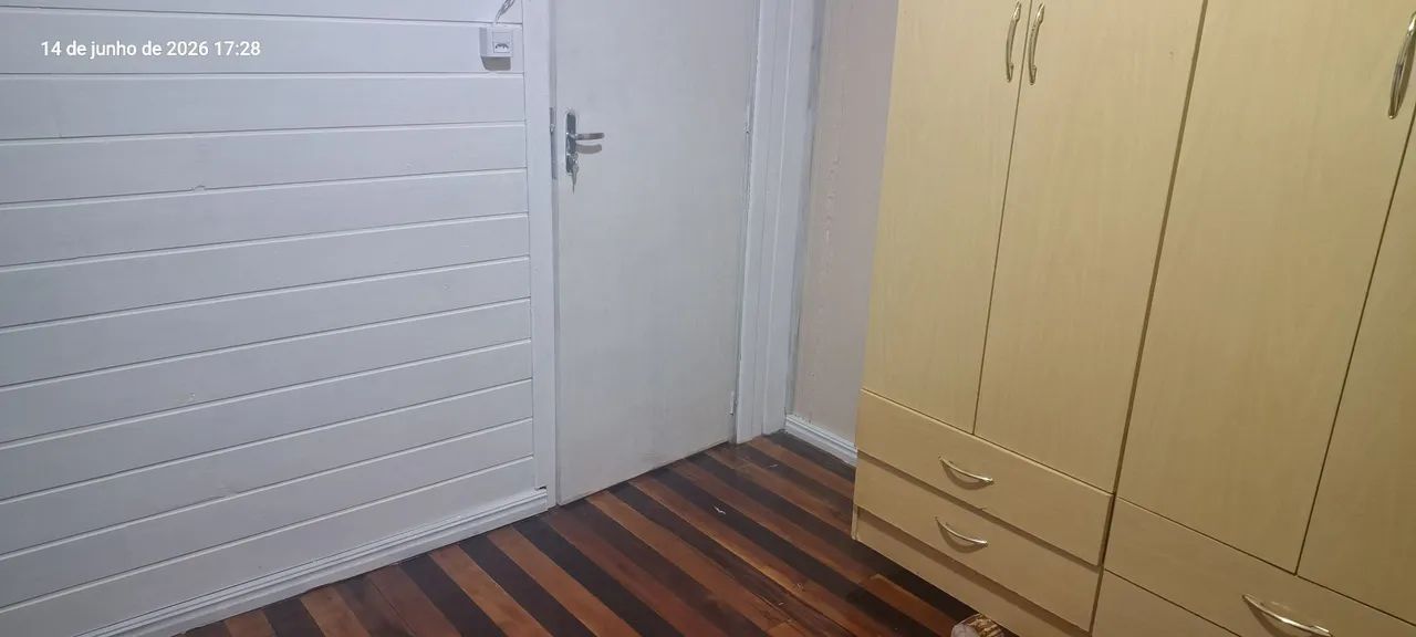 QUARTO INDIVIDUAL PARA MULHERES NA TRINDADE - Foto 4